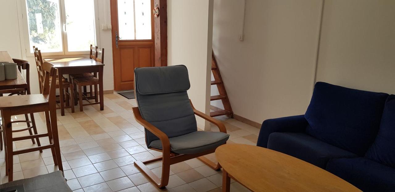 Petite Maison Refaite A Neuf Dans Mas Du 19eme Siecle Holiday home Arles