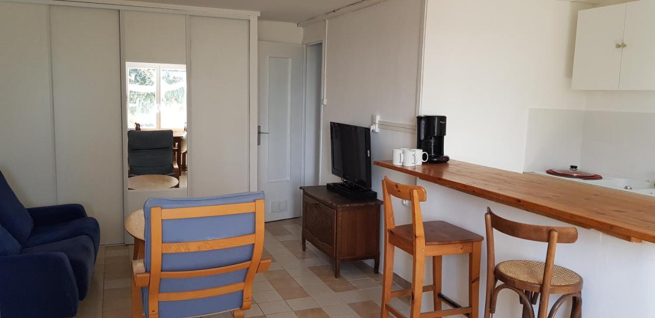 Petite Maison Refaite A Neuf Dans Mas Du 19eme Siecle Holiday home